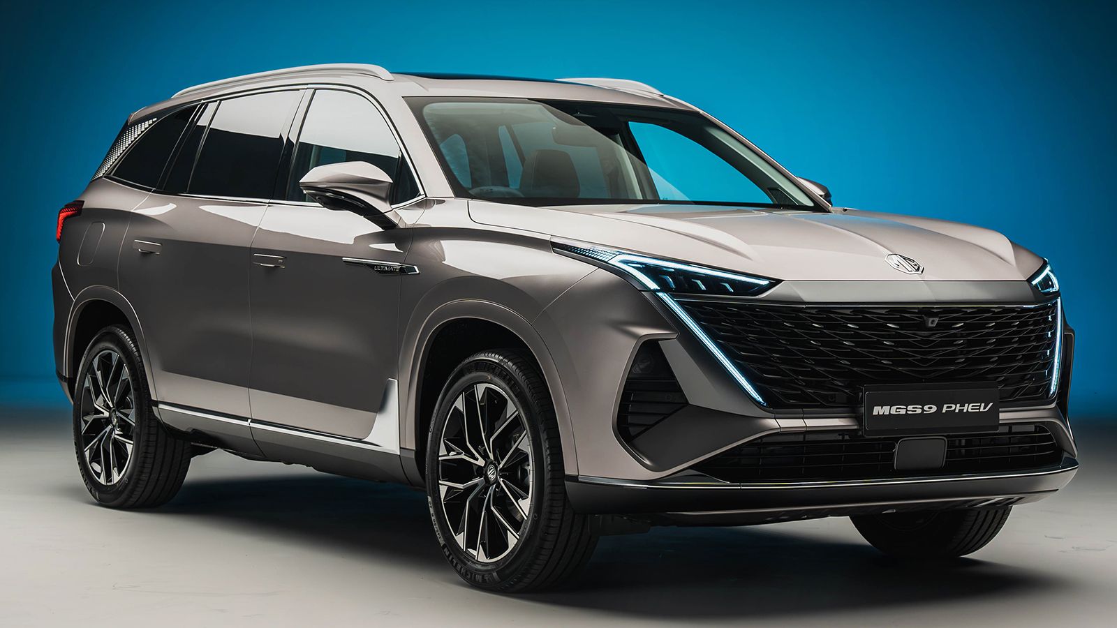 MGS9: Το νέο Plug-in υβριδικό 7θέσιο SUV με 299 άλογα 